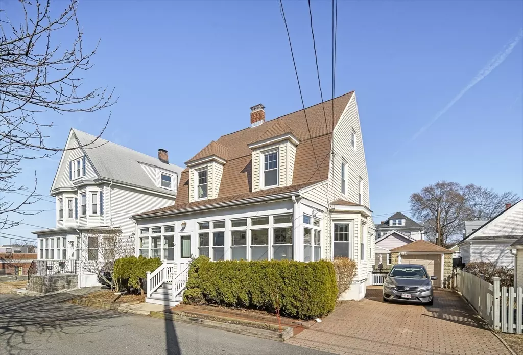 Winthrop, MA 02152,15 Williams St
