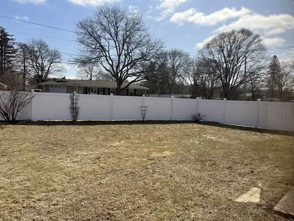 Danvers, MA 01923,123 North St