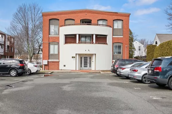 11 Margin St #2, Lynn, MA 01905