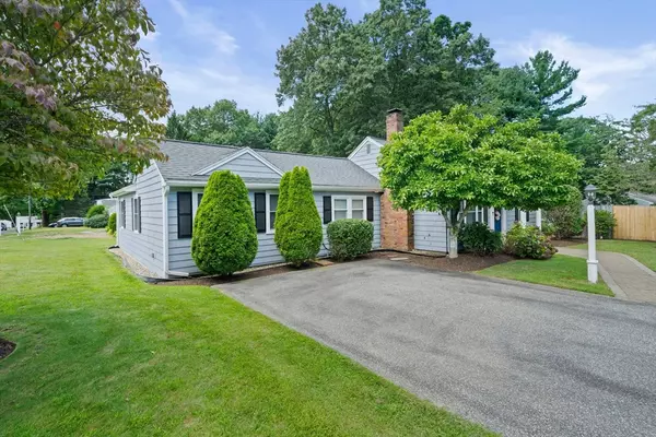 Canton, MA 02021,54 Birchcroft Rd