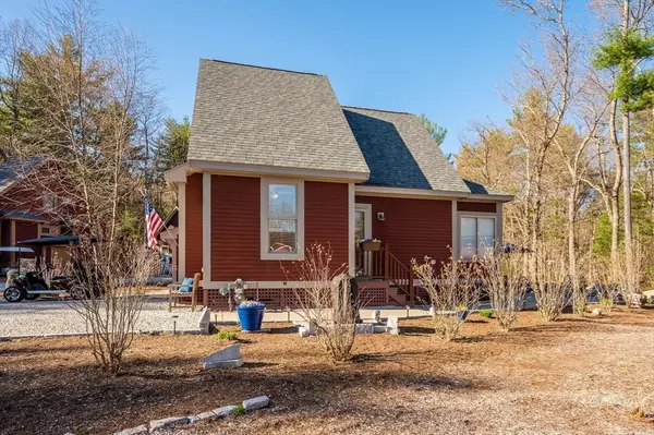Westford, MA 01886,39 Whispering Pines Rd #39