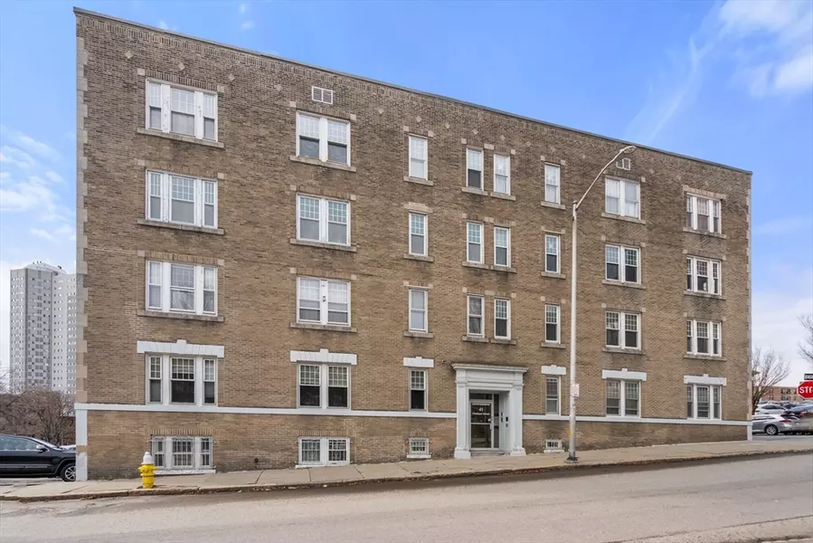 6 Chatham Pl #6, Worcester, MA 01609