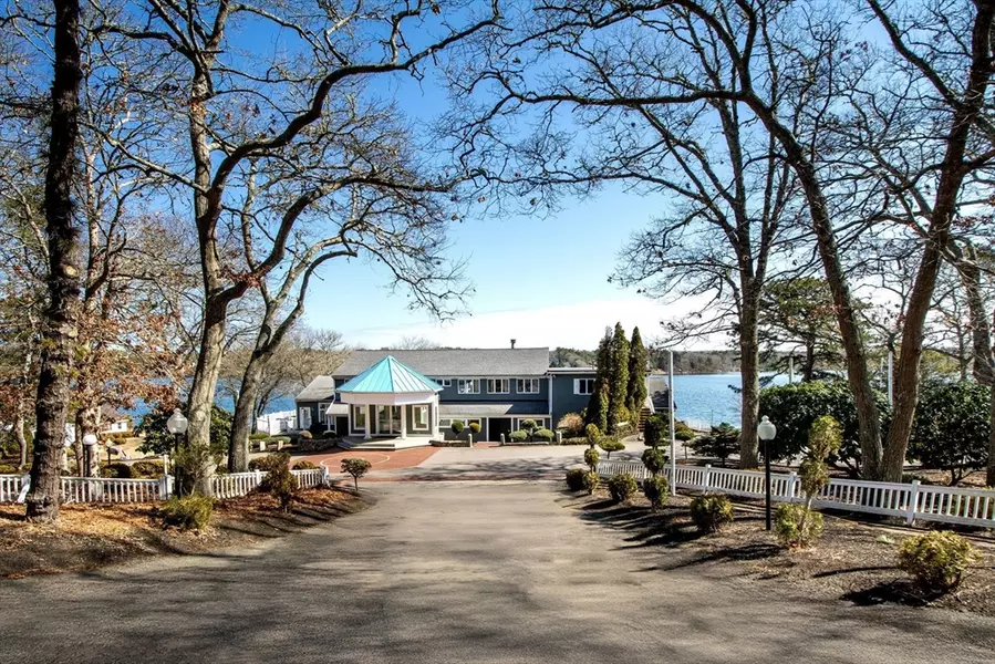 110 Valley Rd., Plymouth, MA 02360