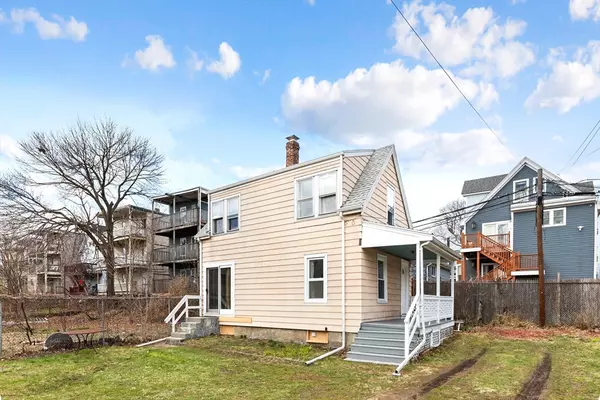 Boston, MA 02122,104-R Homes Ave