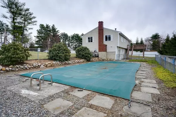 Burlington, MA 01803,1 Maureen Dr