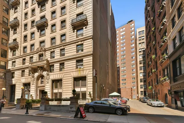Boston, MA 02108,19 Beacon Street #G-6