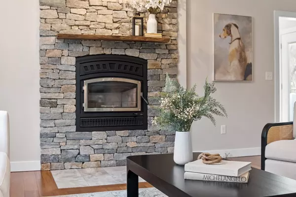 Littleton, MA 01460,35 Grimes Ln