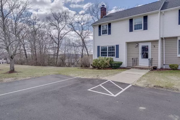 Methuen, MA 01844,38 Christopher Drive #71