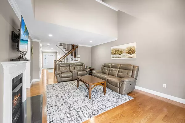 Raynham, MA 02767,22 Highland Rd #28