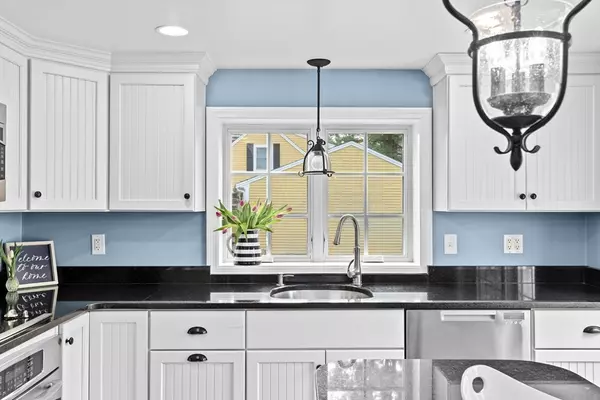 Scituate, MA 02066,49 Cedarwood Road