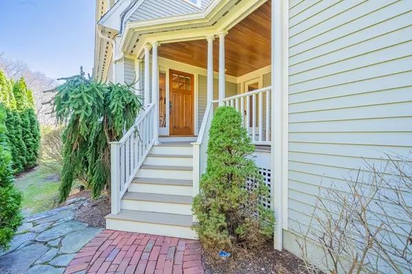 Lexington, MA 02421,66 Valleyfield St