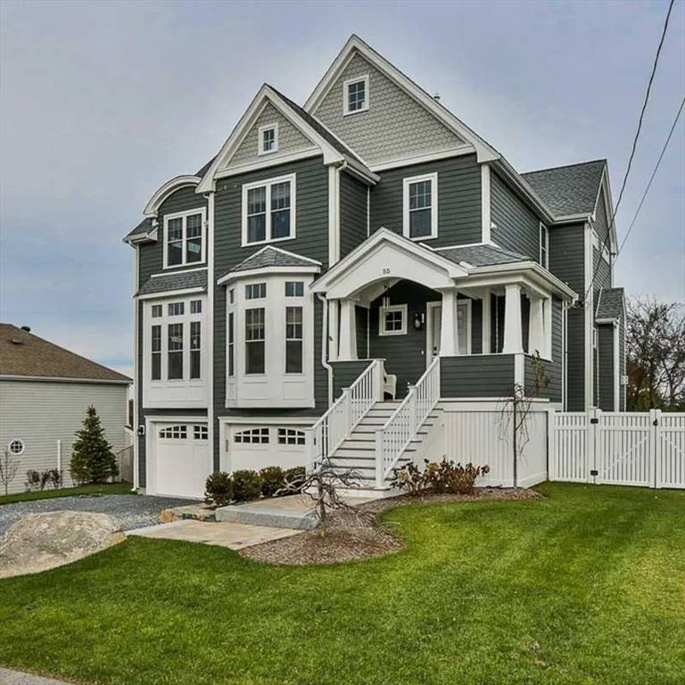 31 Howe Rd, Cohasset, MA 02025