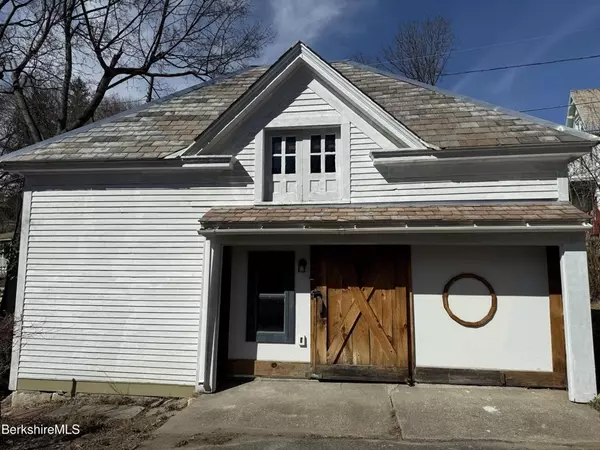 North Adams, MA 01247,48 Windom Terrace