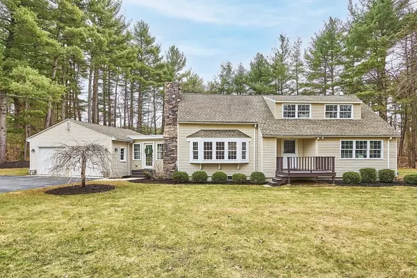 32 Worden Rd., Tyngsborough, MA 01879
