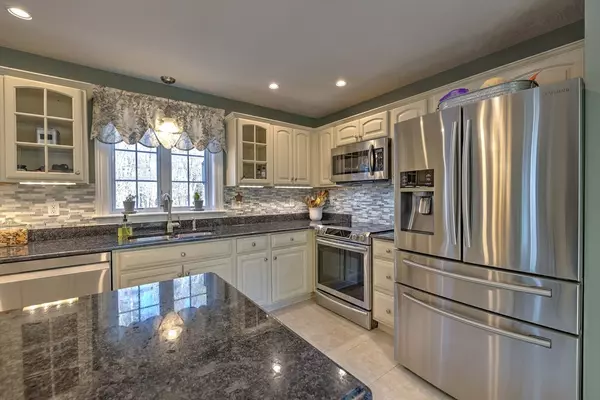 Brookfield, MA 01506,183 Fiskdale Rd