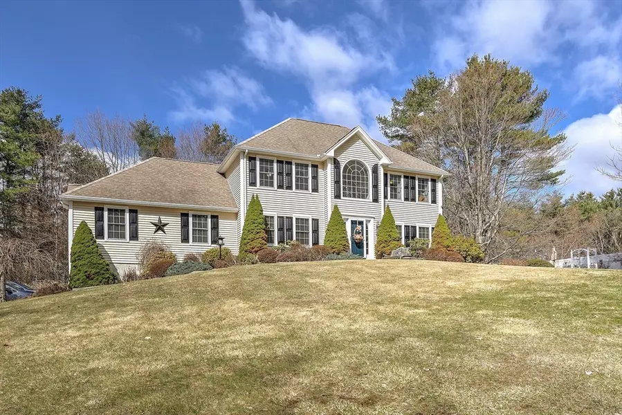 183 Fiskdale Rd, Brookfield, MA 01506