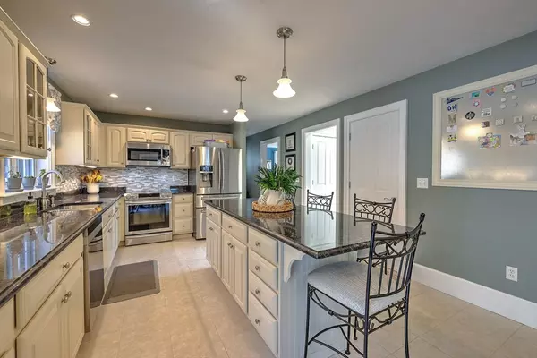 Brookfield, MA 01506,183 Fiskdale Rd