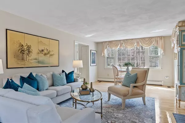 24 Greybirch Rd Andover, MA 01810