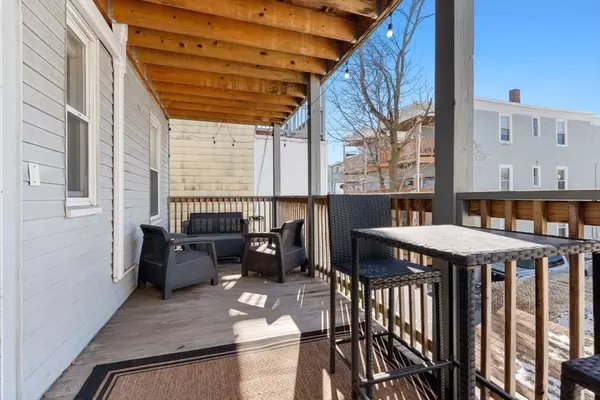 Boston, MA 02125,3 Spring Garden #2A