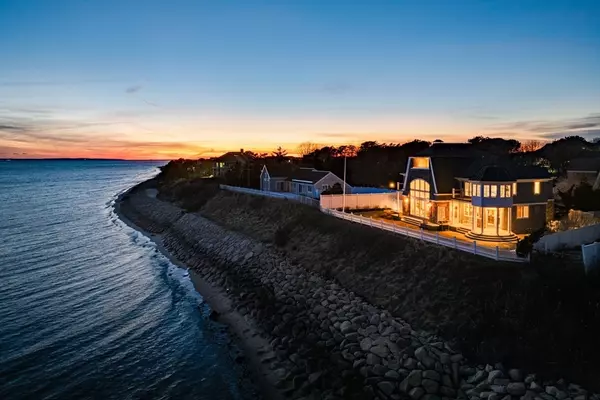 Mashpee, MA 02649,70 Triton Way