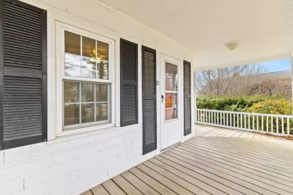 Bourne, MA 02532,10 Puritan Rd