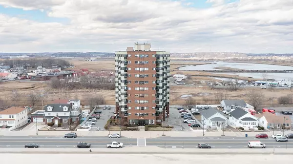 474 Revere Beach Blvd #502, Revere, MA 02151
