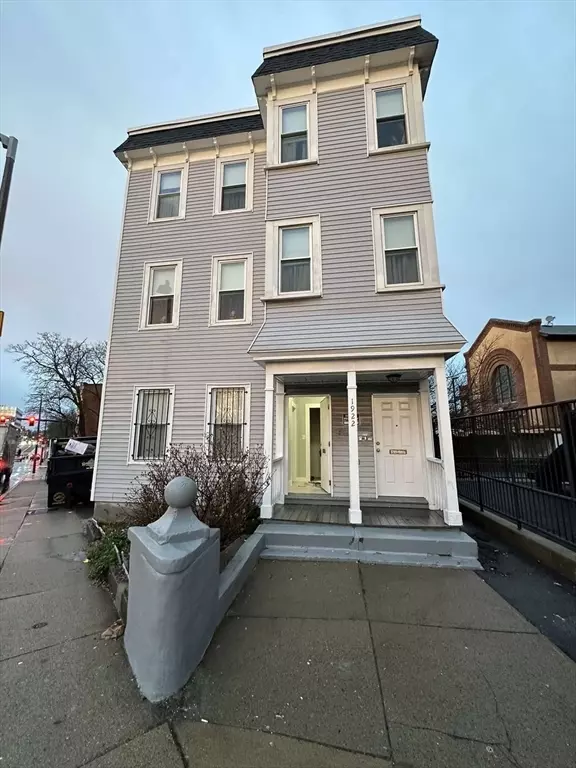 1922 Columbus Ave #2, Boston, MA 02119