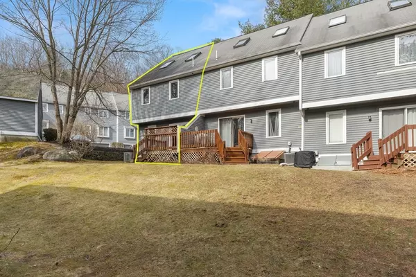 Haverhill, MA 01832,11 Country Hill Lane #14