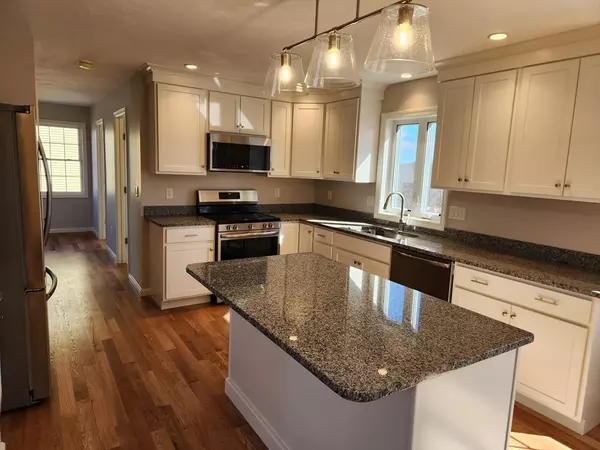 Lynn, MA 01904,49 Kelly Lane