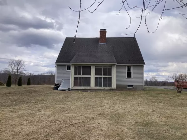 Whately, MA 01093,169 River Rd