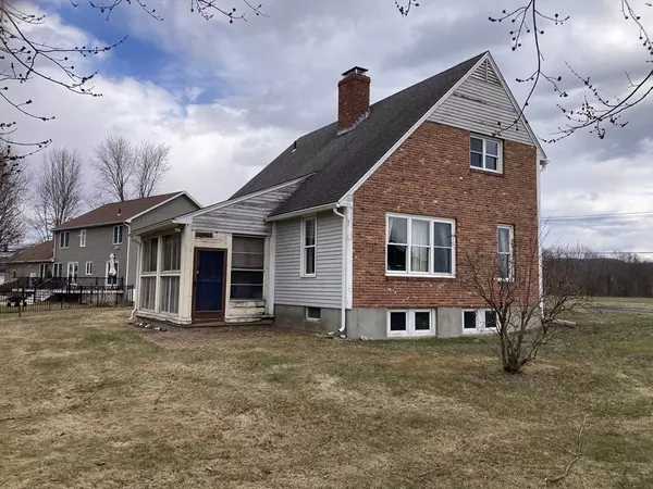 Whately, MA 01093,169 River Rd