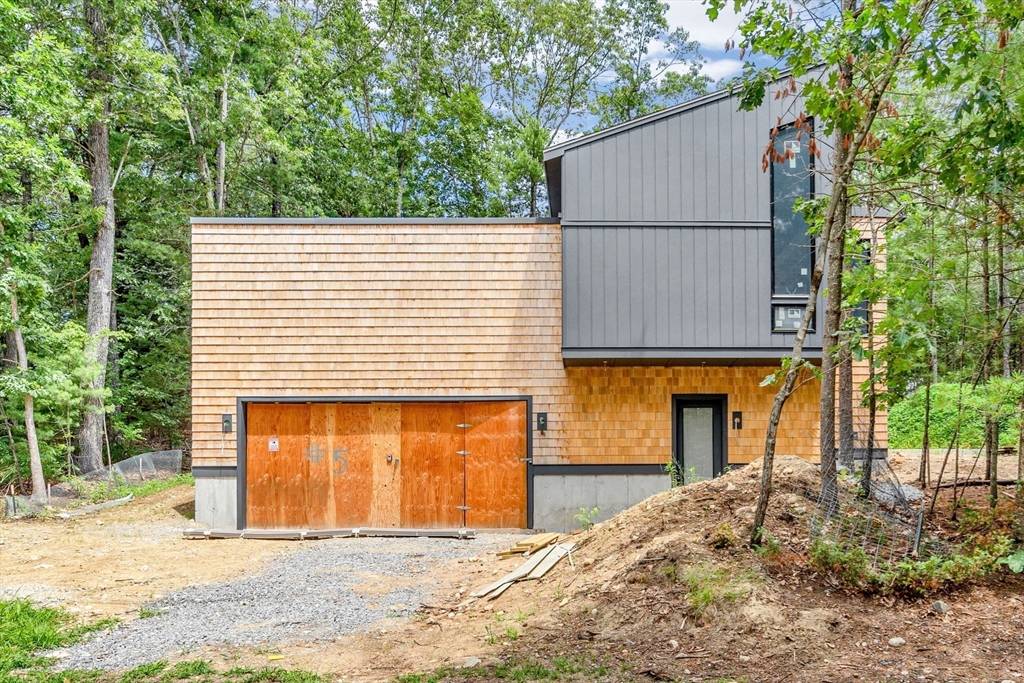 56 Seymour Street, Concord, MA 01742