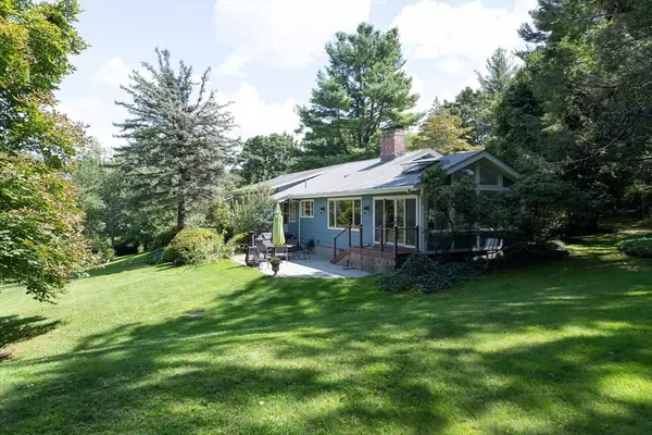Weston, MA 02493,110 Robin Road