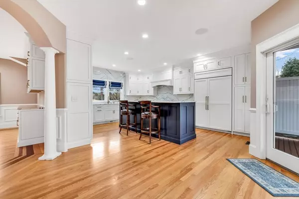 Mashpee, MA 02649,326 Willowbend