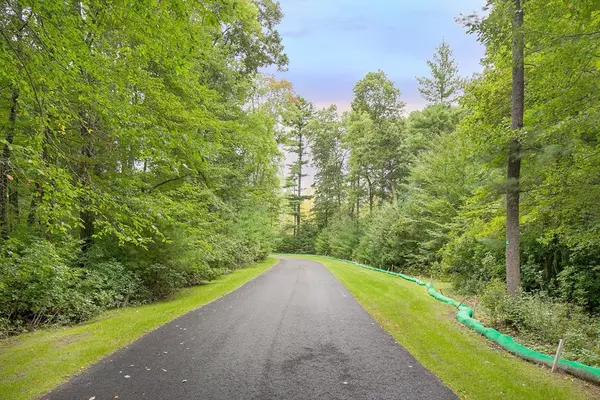 Easton, MA 02356,79 Summer St