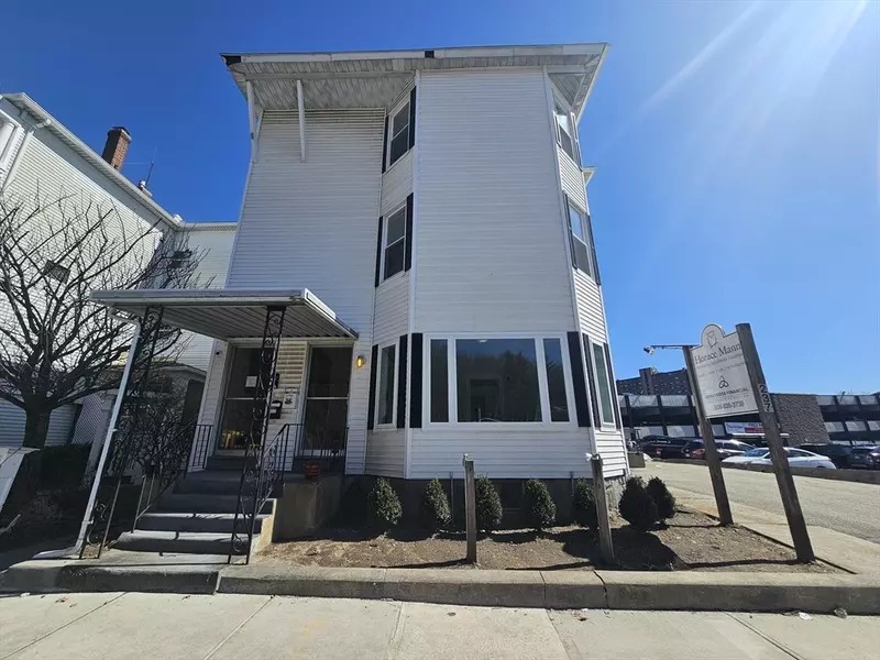 237 Park Avenue #1, Worcester, MA 01609