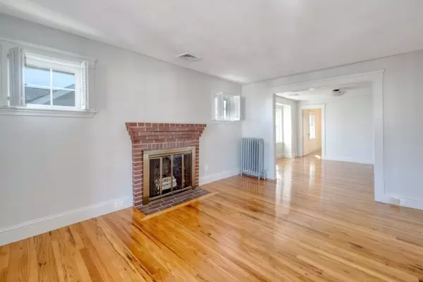 Quincy, MA 02171,222-224 Holbrook Rd