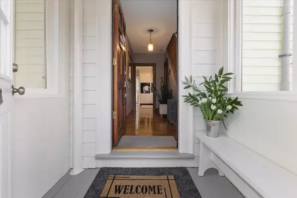 Winthrop, MA 02152,127 Bowdoin St