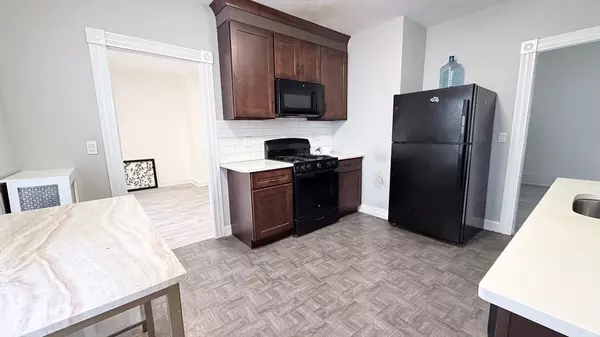 76 Antwerp St #1, Boston, MA 02135