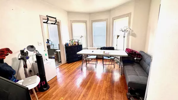 Boston, MA 02135,76 Antwerp St #1
