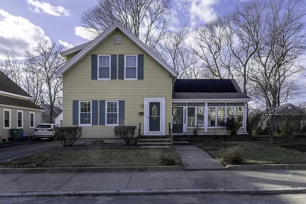 7 Grove Street, Attleboro, MA 02703