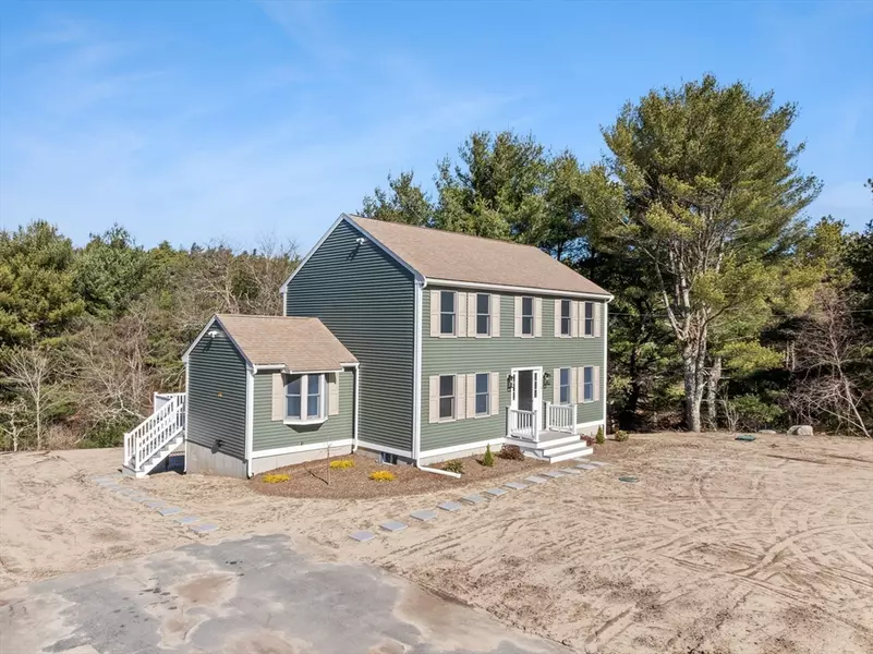 310 Charge Pond Rd., Wareham, MA 02571