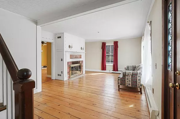 Millbury, MA 01527,1459 Grafton Rd