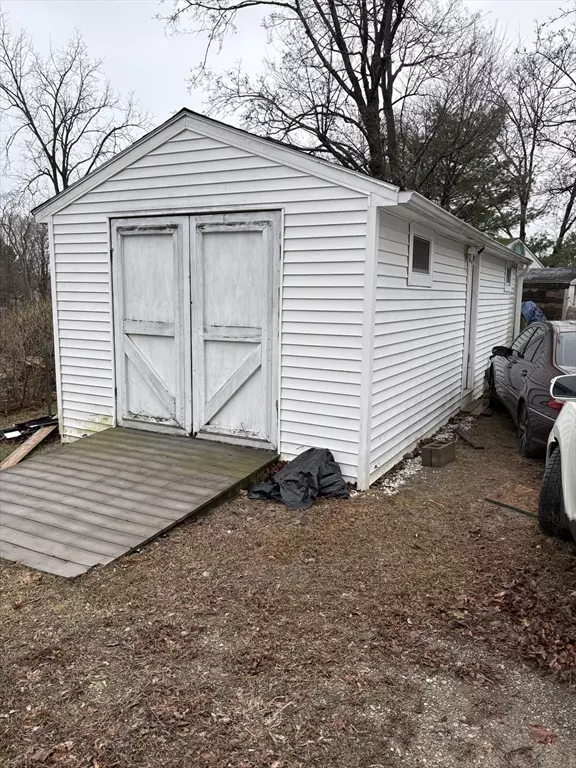 Lancaster, MA 01523,51 Kilbourn Rd