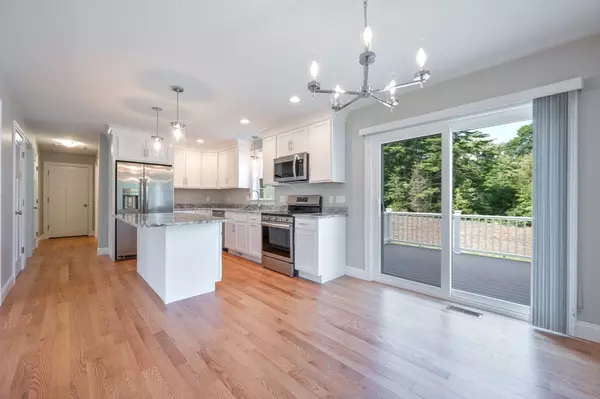 Middleboro, MA 02346,285 Wareham Street