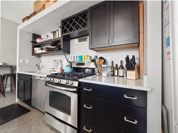 Boston, MA 02118,1313 Washington Street #603