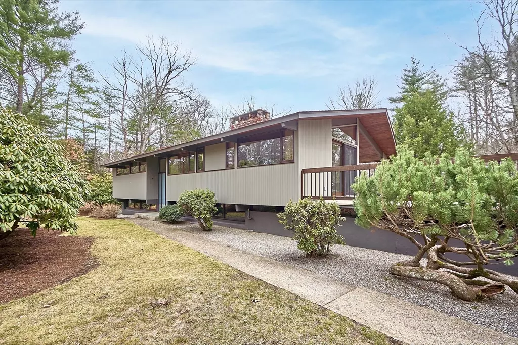 Carlisle, MA 01741,228 Heald Road