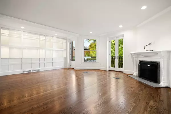408 Beacon St #1, Boston, MA 02115