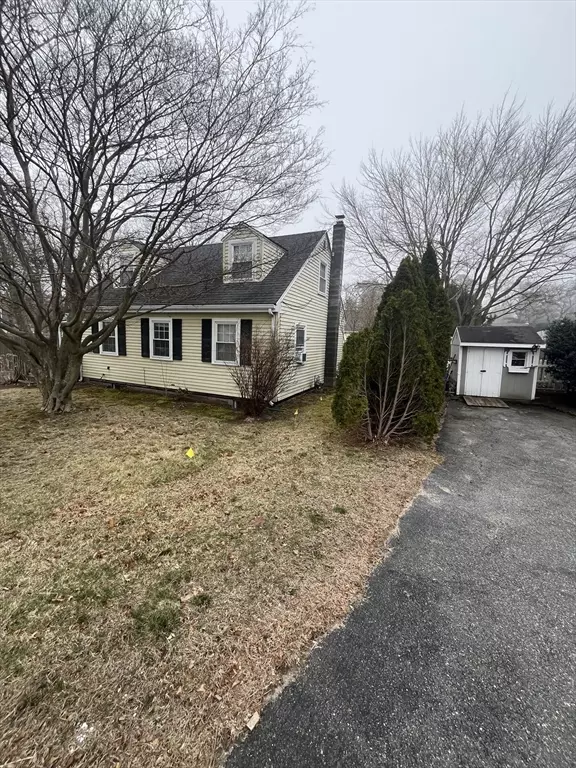 Bourne, MA 02532,14 Blueberry