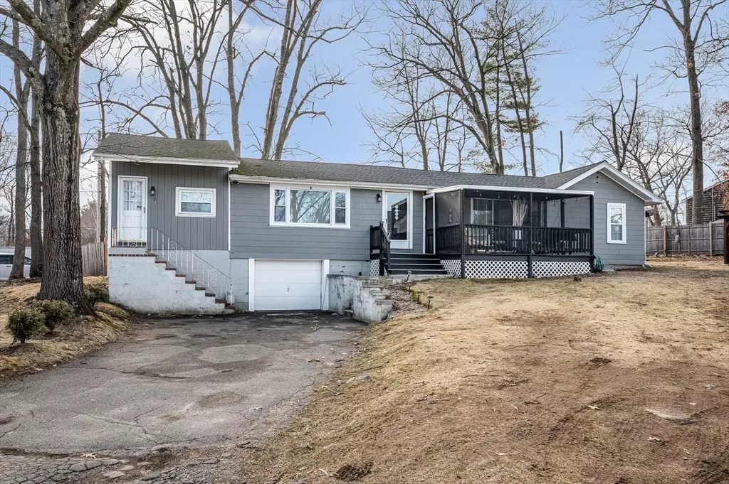 Tyngsborough, MA 01879,16 Malvern Ave